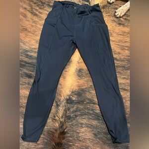 Black Athletic Leggings